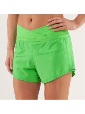 Lululemon Run Pace Short Green Frond Shorts Size 2